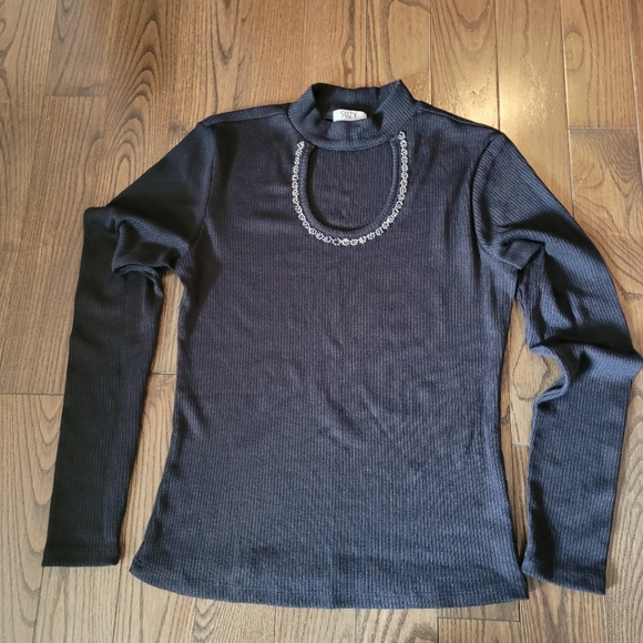 Suzy Shier Tops - Black dressy, ribbed, stone neckline,nice for Christmas events. LIKE NEW